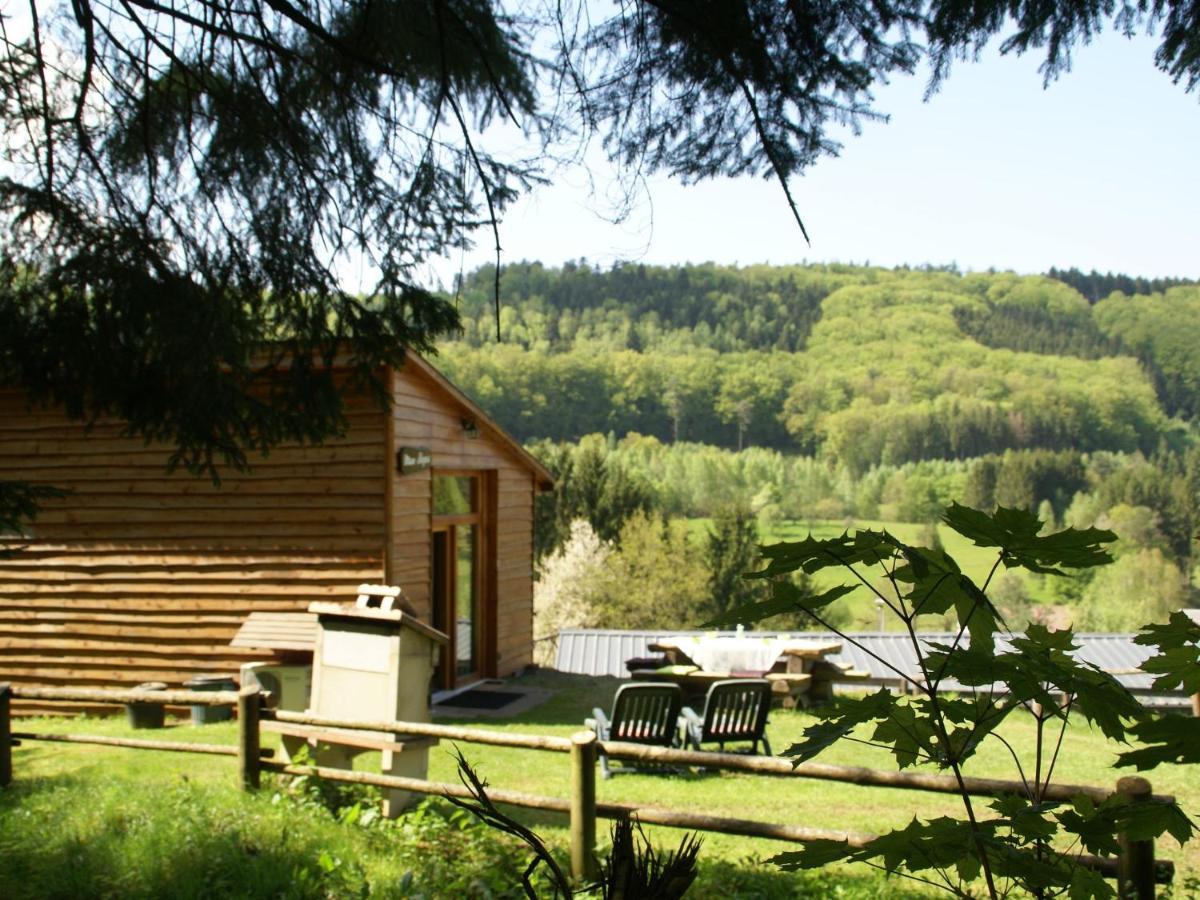 Cosy Holiday Home With Garden In Walscheid Exterior foto